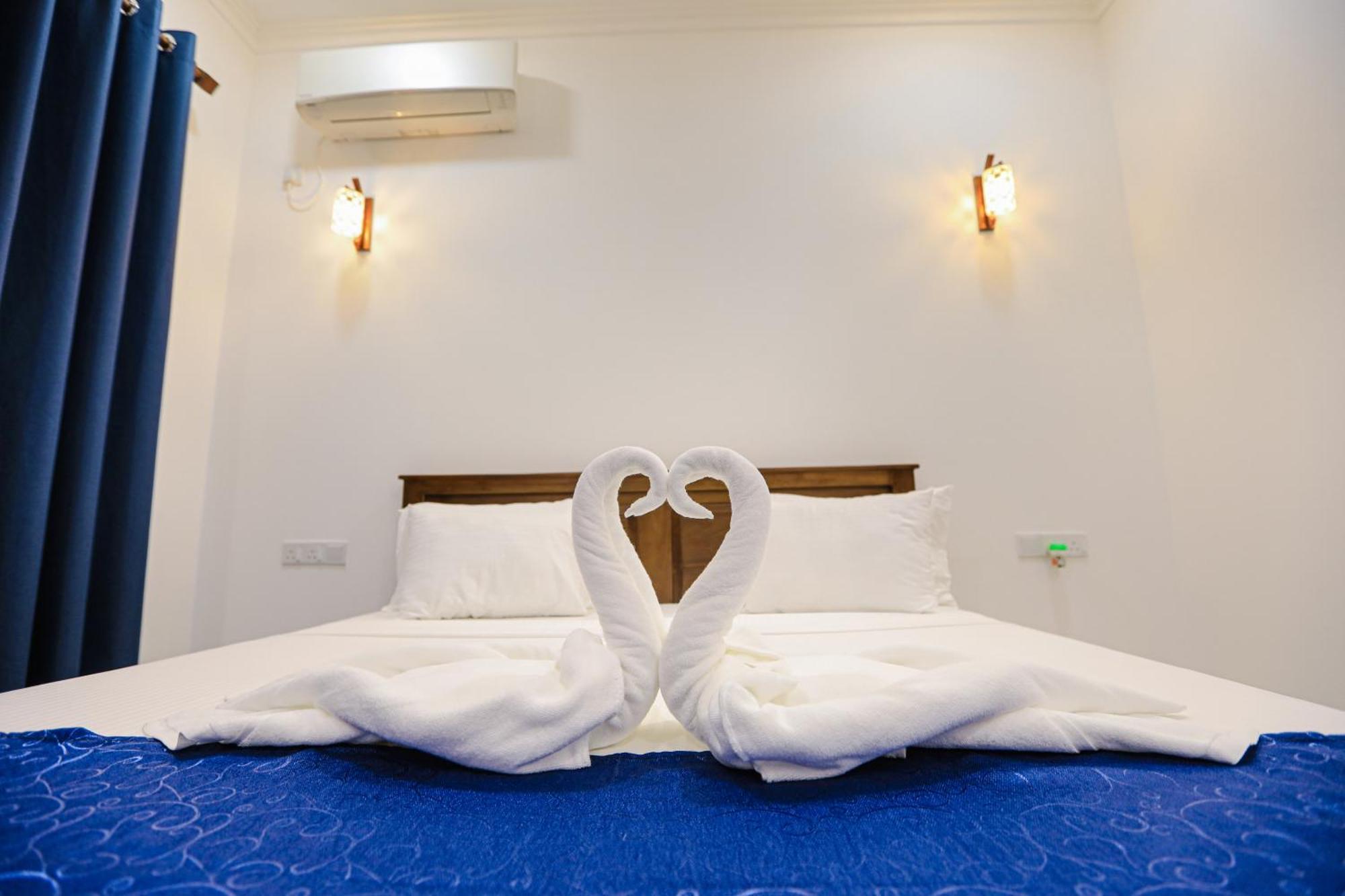 D Marit Motel Negombo Exterior photo